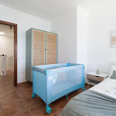 公寓 Giraud Ii - Beachfront - Pool - 46 M2 Terrace *