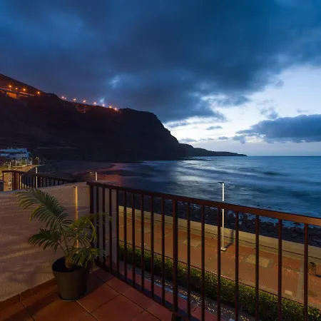 Giraud Ii - Secluded Beachfront Duplex Appartamento