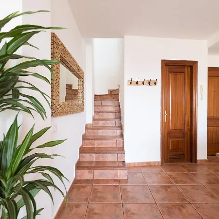 Giraud Ii - Secluded Beachfront Duplex Appartamento *