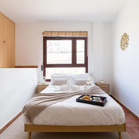Giraud Ii - Secluded Beachfront Duplex