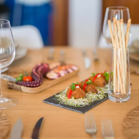 Giraud Ii - Secluded Beachfront Duplex Santa Maria de Guia de Gran Canaria