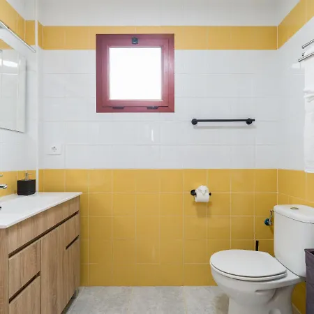 Apartamento Giraud Ii - Secluded Beachfront Duplex *