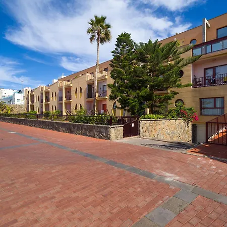 Giraud Ii - Beachfront - Pool - 46 M2 Terrace Apartmán